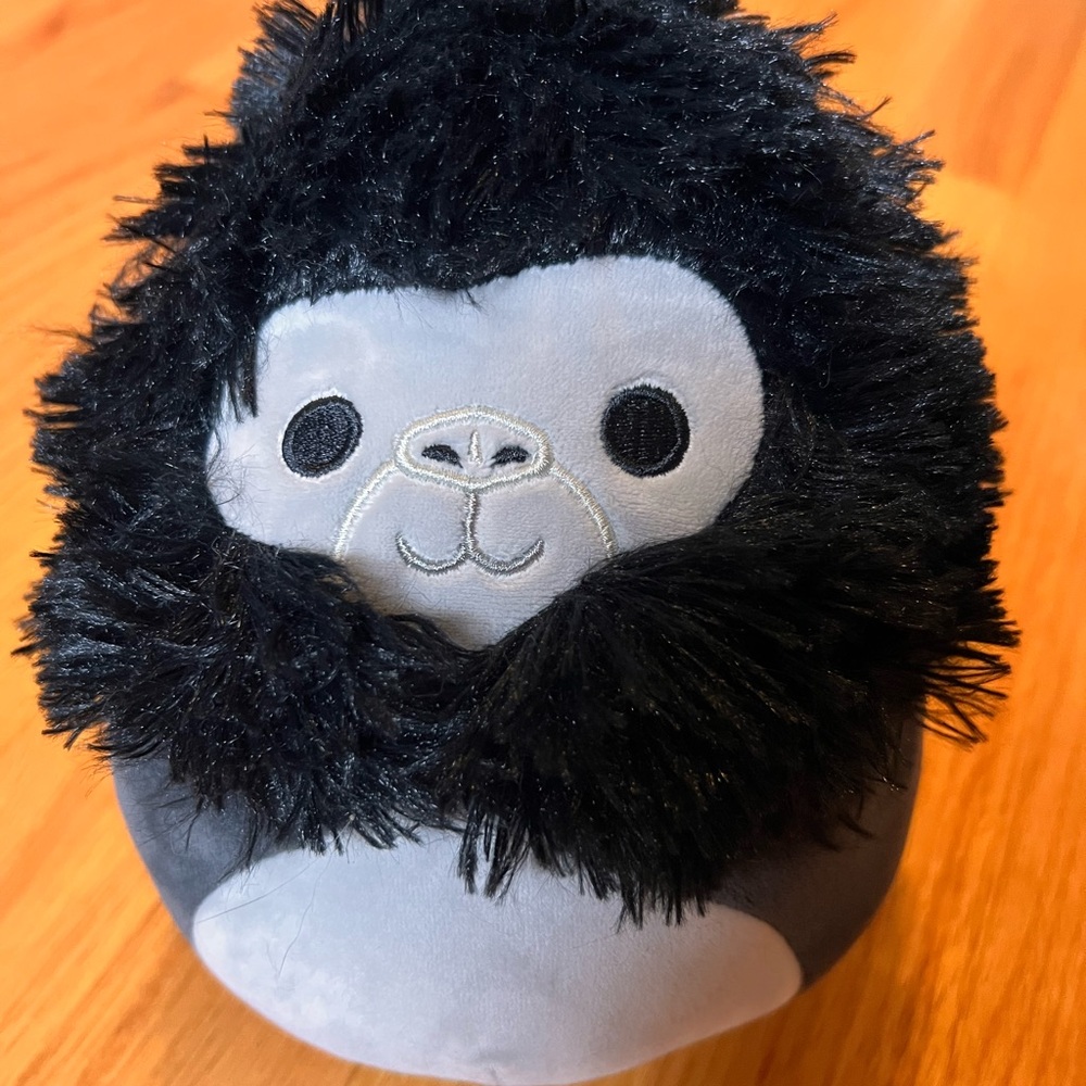 Squishmallows Black and Gray Stuffed Aron the gorilla